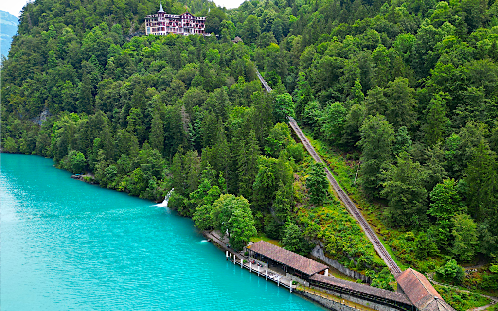 Randonnée autour du château de&nbsp;Giessbach